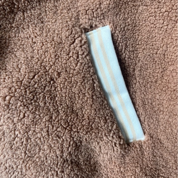 NWOT Teddy Sherpa Bomber Jacket Tan Beige Women’s Sz M Preppy Cozy - Picture 6 of 9